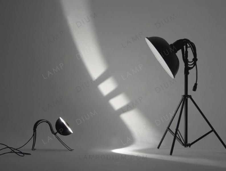 Table lamp LUMINAIRE