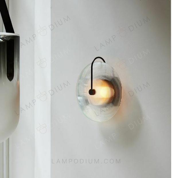 Wall sconce UFO